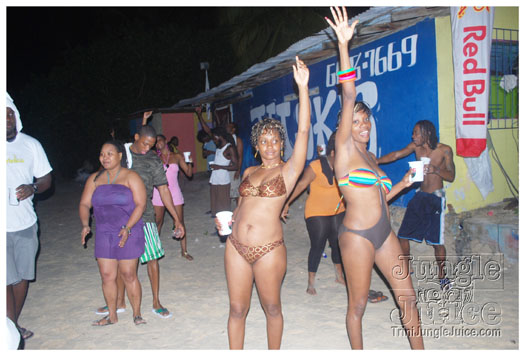 waterholics_anniv_2010_jul31-053