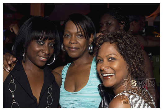 wed_on_the_roof_jul28-052