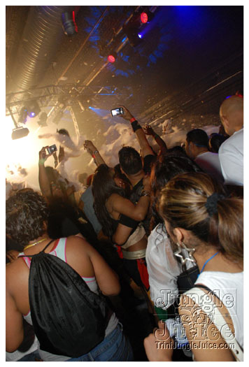 wet_fete_20_degrees_jun25-025