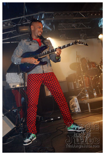 wet_fete_20_degrees_jun25-093