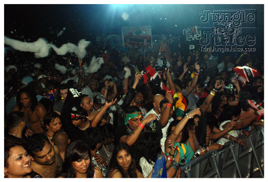 wet_fete_20_degrees_jun25-110