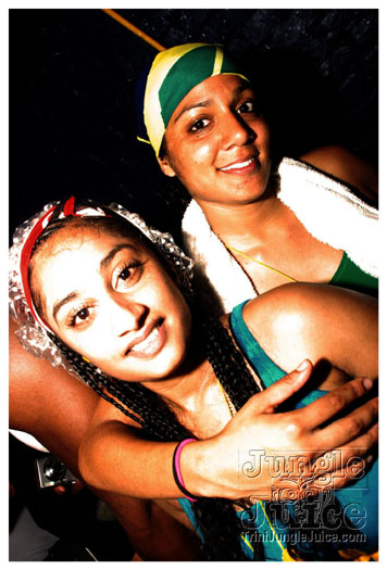 wet_fete_20_degrees_jun25-120