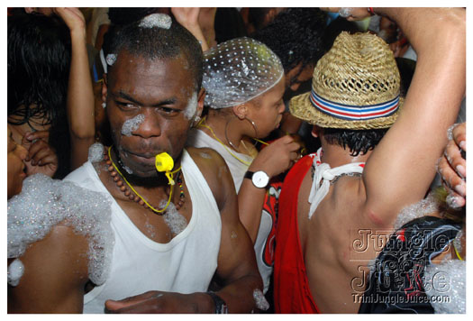 wet_fete_20_degrees_jun25-126