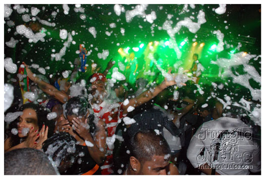 wet_fete_20_degrees_jun25-130