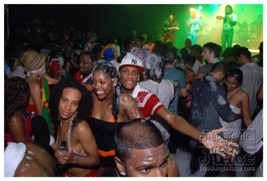 wet_fete_20_degrees_jun25-132