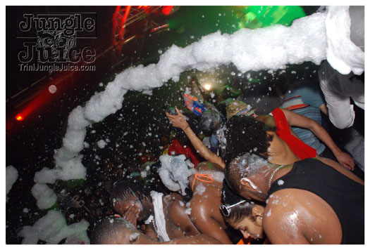 wet_fete_20_degrees_jun25-135