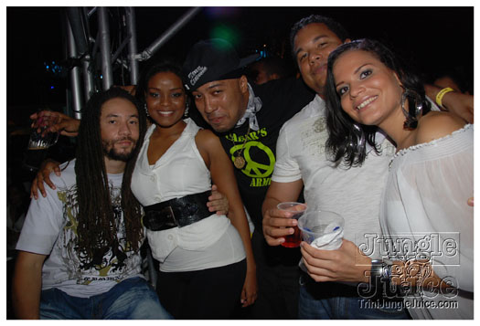 wicked_in_white_2010-091