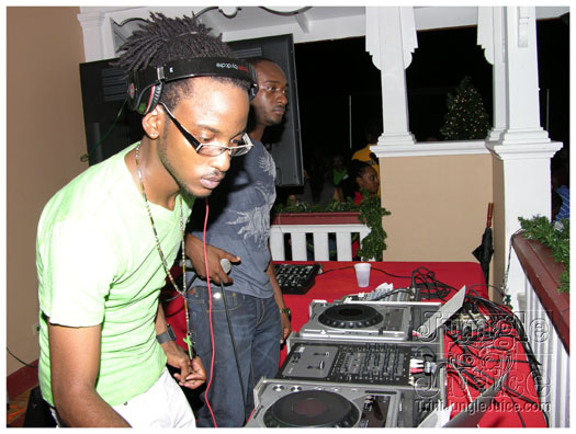 yuma_christmas_party_dec12-062