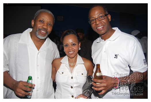 12th_annual_wear_white_may29-042