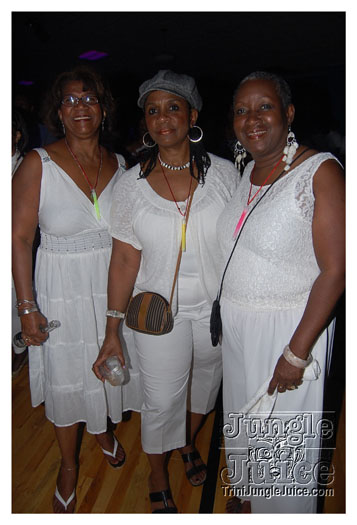 12th_annual_wear_white_may29-068
