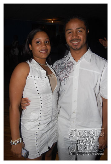 12th_annual_wear_white_may29-081