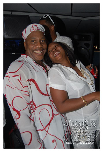 12th_annual_wear_white_may29-105