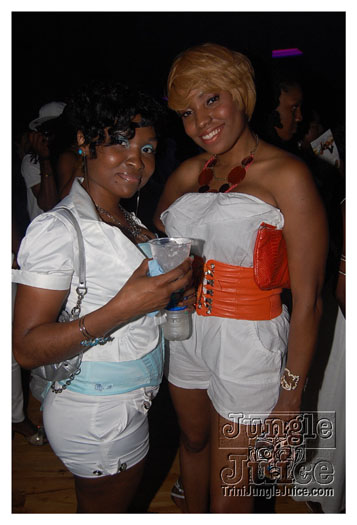 12th_annual_wear_white_may29-108