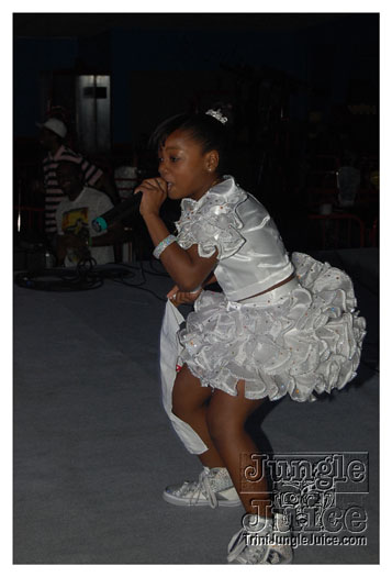 12th_annual_wear_white_may29-109