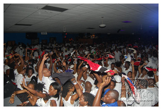 12th_annual_wear_white_may29-117