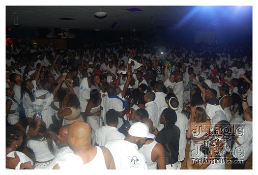 12th_annual_wear_white_may29-128