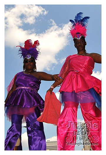 atl_carnival_parade_2011_part1-004