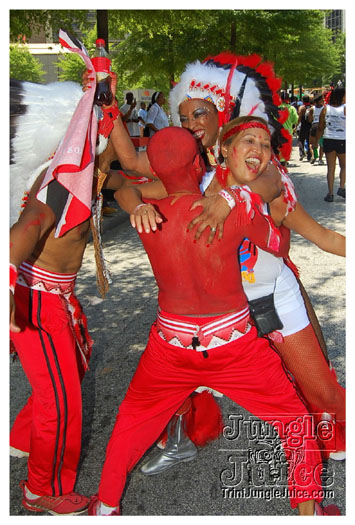 atl_carnival_parade_2011_part1-012