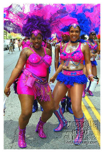 atl_carnival_parade_2011_part1-043