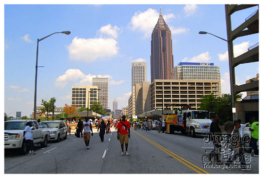 atl_carnival_parade_2011_part1-048