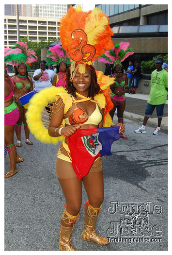 atl_carnival_parade_2011_part1-050