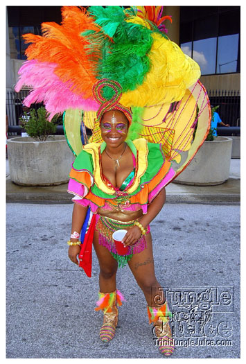 atl_carnival_parade_2011_part1-051
