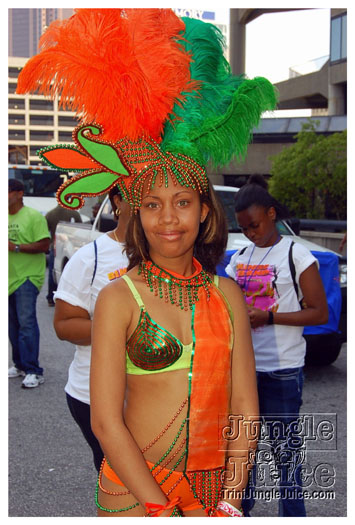 atl_carnival_parade_2011_part1-054