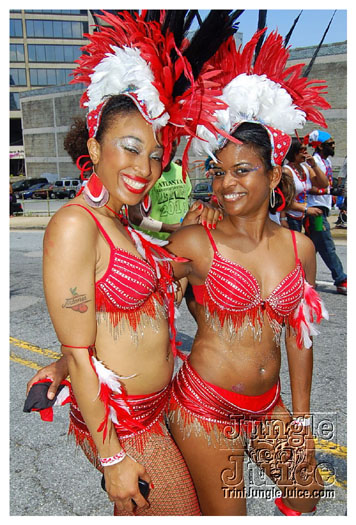 atl_carnival_parade_2011_part1-098