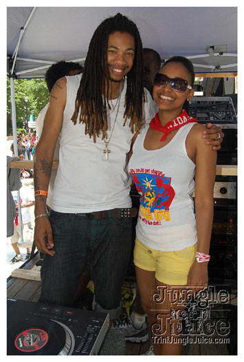 atl_carnival_parade_2011_part1-118