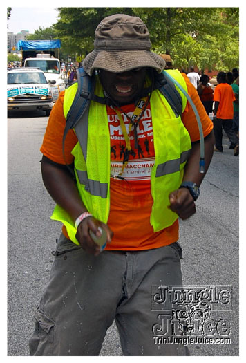 atl_carnival_parade_2011_part1-137
