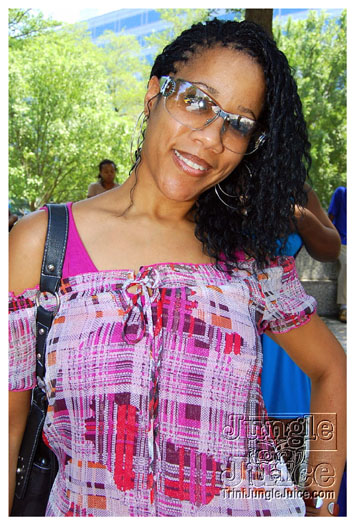 atl_carnival_parade_2011_part1-162