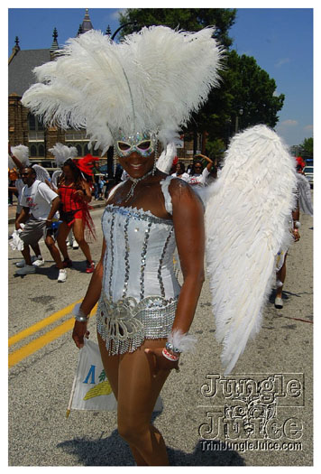 atl_carnival_parade_2011_part1-165