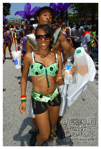 atl_carnival_parade_2011_part1-181
