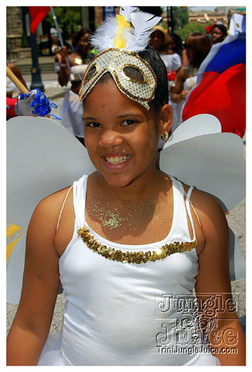 atl_carnival_parade_2011_part1-188