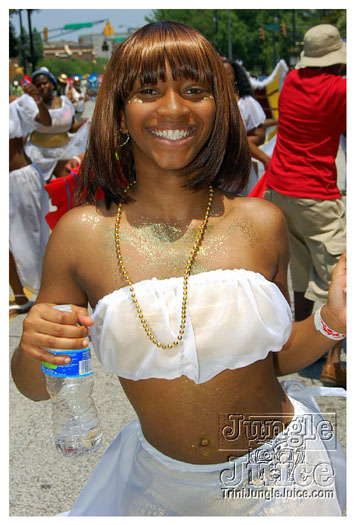 atl_carnival_parade_2011_part1-194