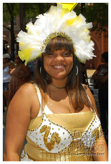 atl_carnival_parade_2011_part1-199