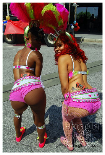 atl_carnival_parade_2011_part2-009