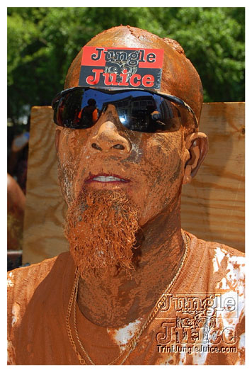 atl_carnival_parade_2011_part2-014