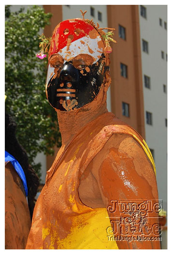 atl_carnival_parade_2011_part2-015