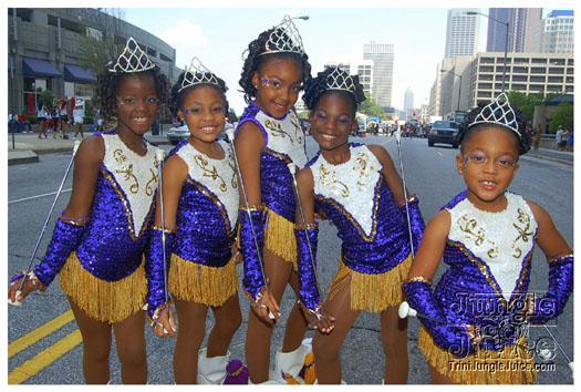 atl_carnival_parade_2011_part2-025