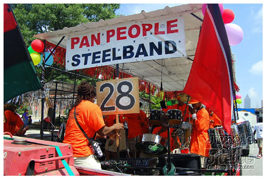 atl_carnival_parade_2011_part2-041