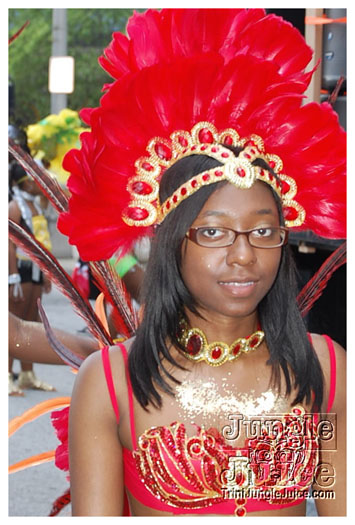 atl_carnival_parade_2011_part2-078