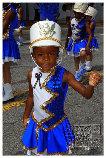 atl_carnival_parade_2011_part2-084