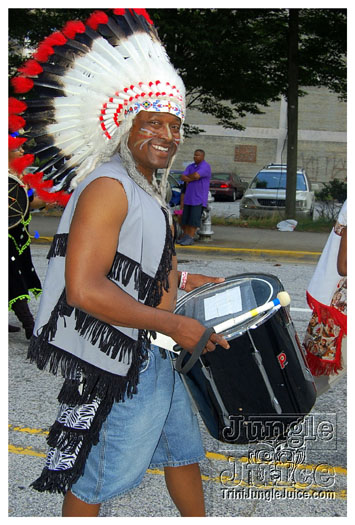 atl_carnival_parade_2011_part2-113