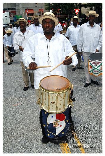 atl_carnival_parade_2011_part2-120