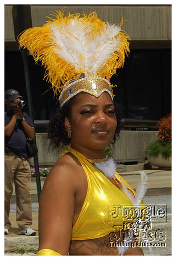 atl_carnival_parade_2011_part2-143