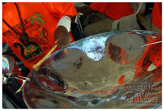 atl_carnival_parade_2011_part2-162