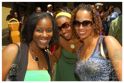 atl_carnival_parade_2011_part2-169