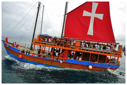 booze_cruise_mv_2011_pt2-025