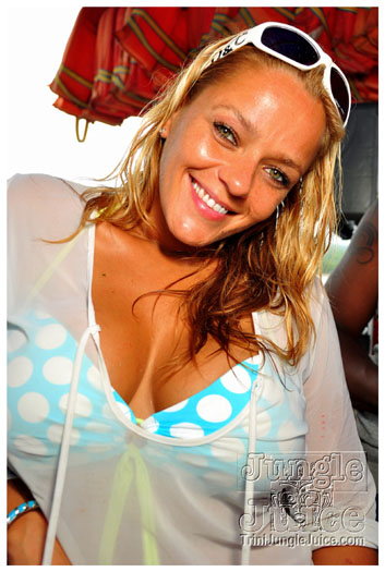 booze_cruise_mv_2011_pt2-039